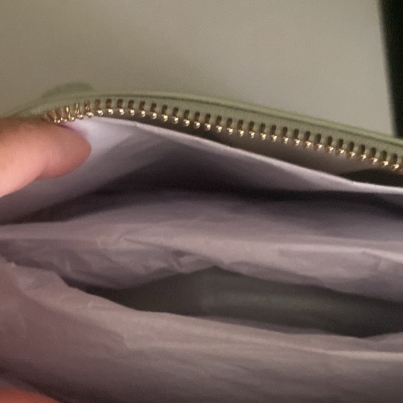 Kate Spade Green Satchel Bag with Structured Design never used - Picture 4 of 4